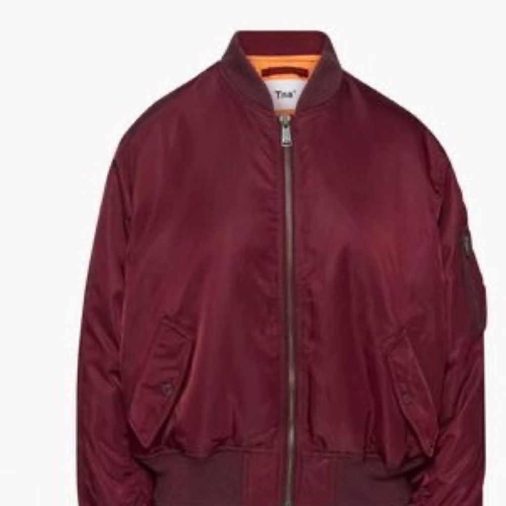 BNWT Aritzia bomber - size M